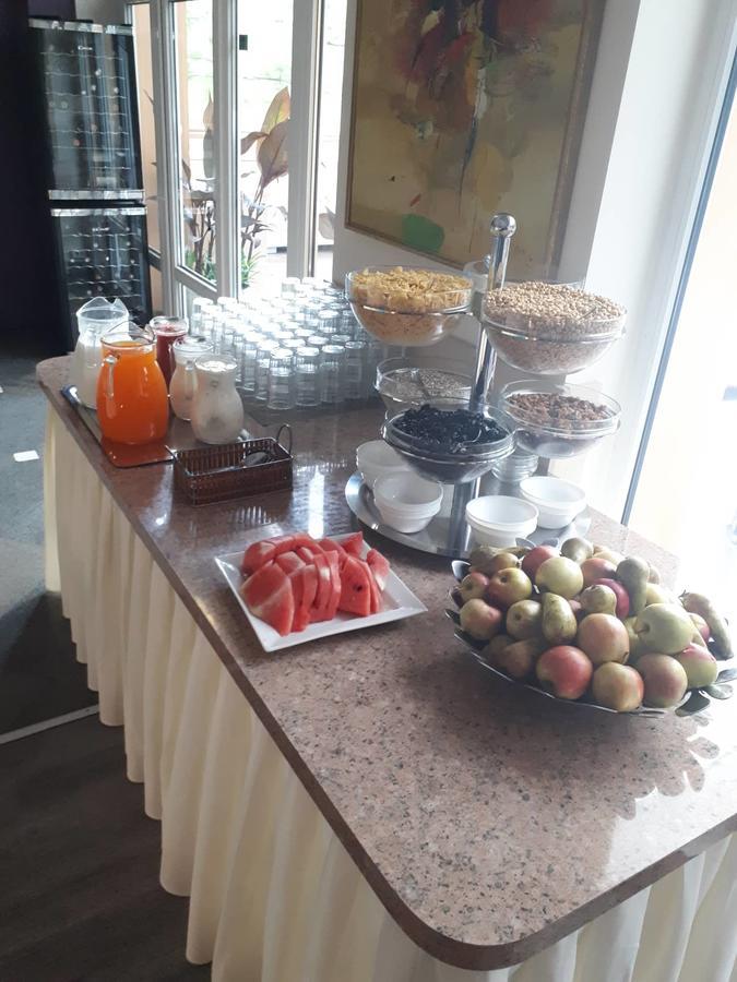 Karolina Park Hotel VNO Eksteriør bilde