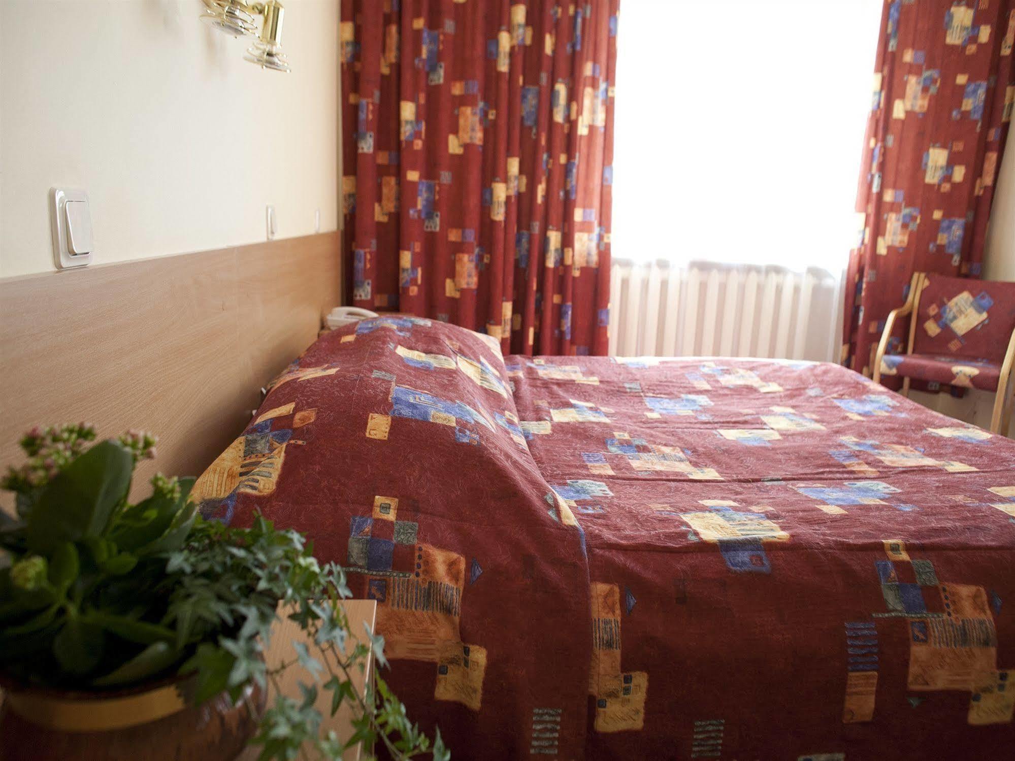 Karolina Park Hotel VNO Eksteriør bilde
